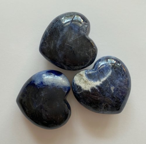 Sodaliittisydän /A heart of Sodalite / Coeur de sodalite